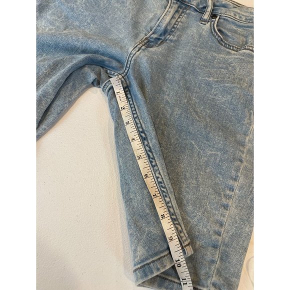 Calvin Klein Women Bermuda Denim Shorts Mid Rise Five Pockets Cotton Blue Size 6 - Picture 6 of 9